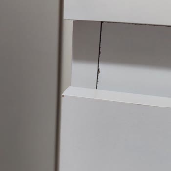 Gecikmeli Ve Eksik Teslimat, Yetersiz Destek: Makyaj Masası Alımında Yaşanan Sorunlar