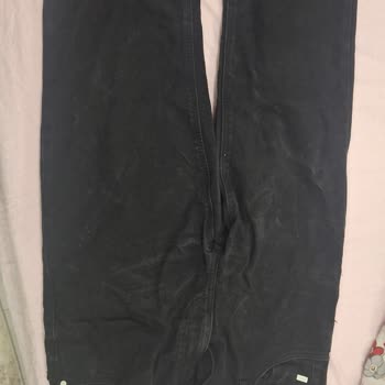 İlk Yıkamada Renk Solan Jean Ve Müşteri Hizmetlerinde Çözüm Bulamama