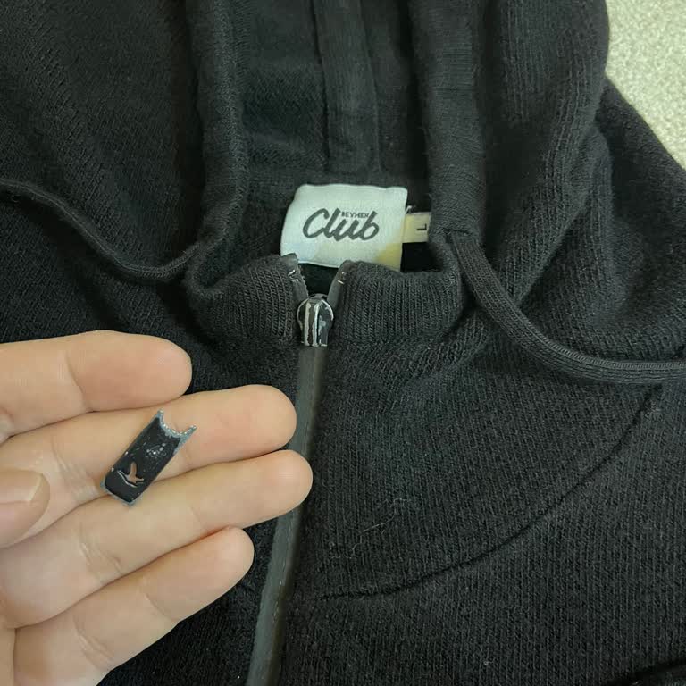 Beymen Logolu Hırka Fermuar Sorunu Çözülemiyor!