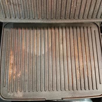 İlk Kullanımda Paslanan Tost Makinesi Ve Reddedilen İade Talebi