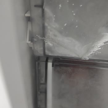 Arçelik Dondurucu Çekmece Kapakları Kısa Sürede Kırıldı