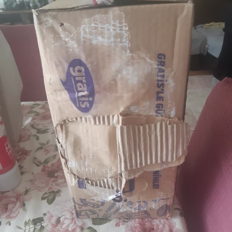Gratis Online Siparişlerde Akıntılı Ürünler Ve Yetersiz Paketleme Mağduriyeti