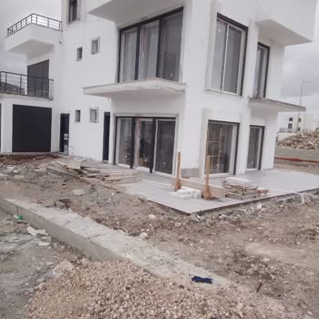 Üçkuyular Yapı İnşaat (Buca) 6 Ayda Teslim Edilmesi Gereken Evim, 3 Yıl Boyunca Tamamlanmadı