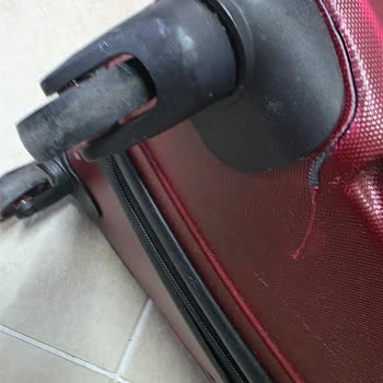 Pegasus Uçuşunda Hasar Gören Bagajım İçin Çözüm Bulunmuyor