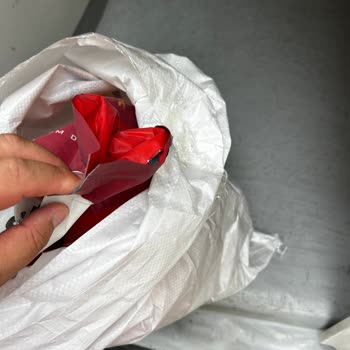 Petzz Shop Eksik Paketleme Ve Yetersiz Müşteri Hizmeti Nedeniyle Mağduriyet