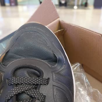 Skechers Ayakkabıda 6 Ayda Dikiş Açılması Ve Garanti Reddi Mağduriyeti