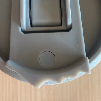 Kısa Sürede Kırılan Termos Kapakları Ve Yetersiz Müşteri Hizmeti