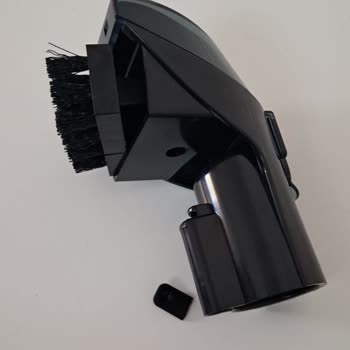 Yeni Alınan Halı Yıkama Makinesinin Kırık Parçası İçin Ücret Talebi Mağduriyet Yaşatıyor