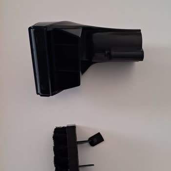 Yeni Alınan Halı Yıkama Makinesinin Kırık Parçası İçin Ücret Talebi Mağduriyet Yaşatıyor