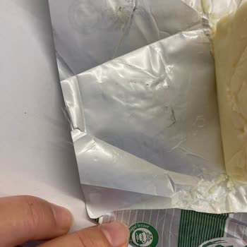 Küflü Tereyağı Teslimatı Ve Müşteri Hizmetlerinden Yetersiz Destek