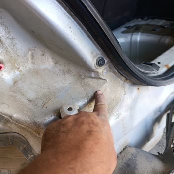 28 Gündür Serviste Bekleyen Aracım İçin Yanlış Ve Eksik Parça Gönderimi Mağduriyeti