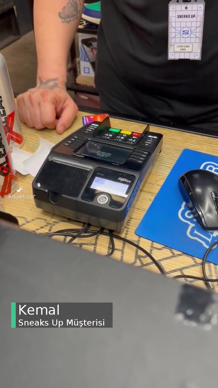 2025’te Pos Makinesi Yüzünden İade Yapamayan Sneaks Up! videonun kapak resmi