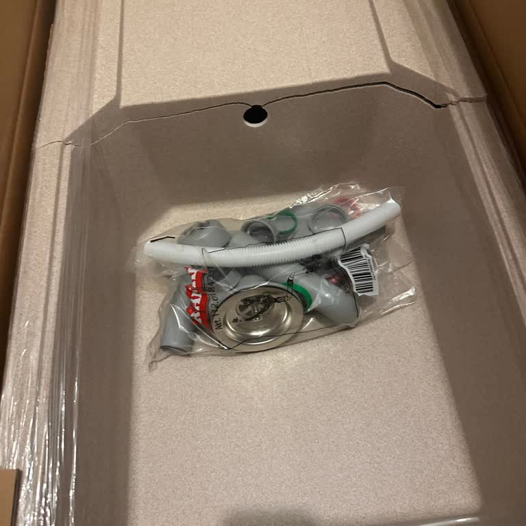 Kırık Gelen Evye Ve Armatür İçin Değişim Talebim Reddedildi