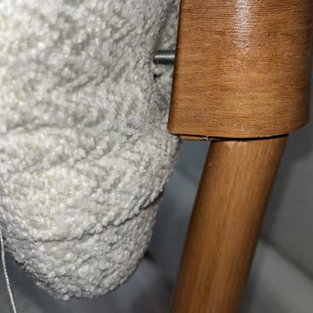 Modalife'dan Alınan Masa Takımında Montaj Ve Ürün Kusurları Çözümsüz Kaldı