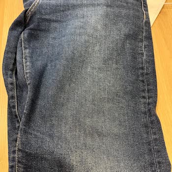 Kısa Sürede Deforme Olan Jean Pantolon İçin Değişim Talebi