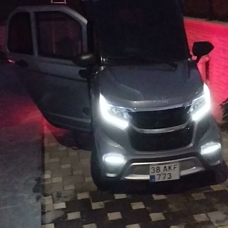 Yeni Alınan Elektrikli Araçta Sürekli Su Ve Rüzgar Sorunu, Çözüm Yok!