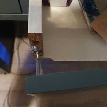 Bilgisayar Masası Çekmece Kapağı Sorunu ve Garanti Kapsamında Destek Talebi