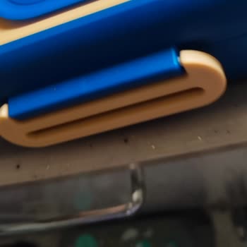 Kısa Sürede Kırılan Beslenme Kabı İçin Değişim Talebi