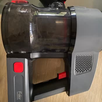 Aynı Noktadan İkinci Kez Kırılan Süpürge: Kalıcı Çözüm Bekliyorum