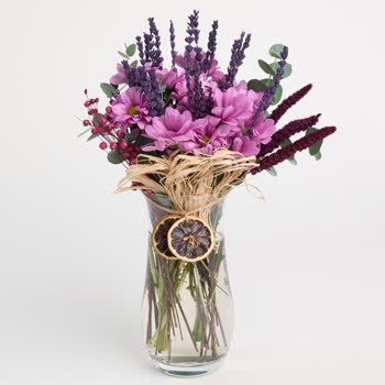 Sipariş Edilen Çiçek Görselden Farklı Ve Kalitesiz Geldi, İade Süreci Mağduriyet Yarattı