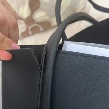 Shule Bags Yeni Alınan Çantanın Kısa Sürede Dikişlerinin Açılması Mağduriyet Yarattı