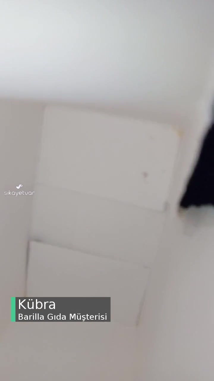 Barilla Makarnada Kurt Çıktı! videonun kapak resmi