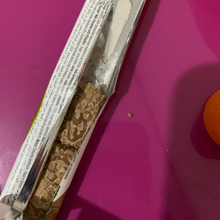 A101'den Aldığım Nestle Damak Çikolatalar Bozuk Çıktı, Değişim Talep Ediyorum