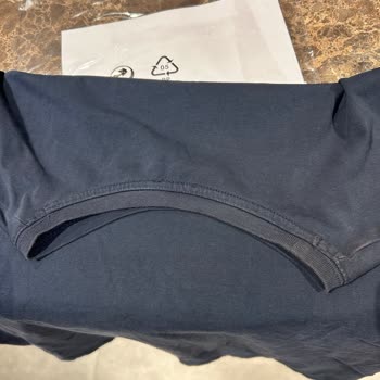 Kısa Sürede Renk Solan Beymen Tişört İçin Değişim Talebi Ve Mağduriyet