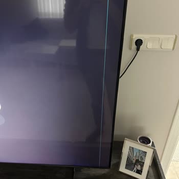 Garanti Biter Bitmez Ekranda Dikey Çizgi Arızası