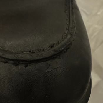 İki Günde Hasar Gören Ayakkabıma İade Reddi Yaşadım