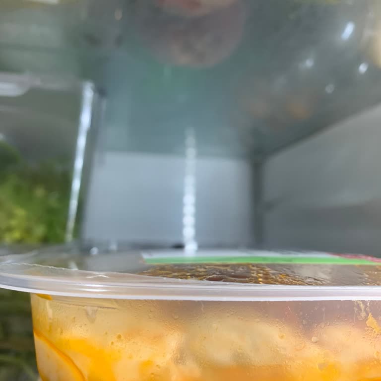 Taze Olmayan Ürün Nedeniyle Güven Sorunu Ve İade Talebi