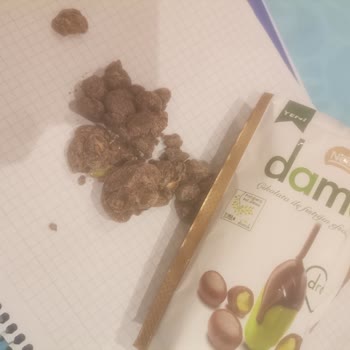 Taze Olması Gereken Nestle Damak Draje Bozuk Çıktı, Mağduriyet Yaşadım