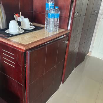 Satın Alınan 5 Yıldızlı Otel Yerine Kötü Koşullarda Konaklama Ve İlgisiz Müşteri Hizmeti