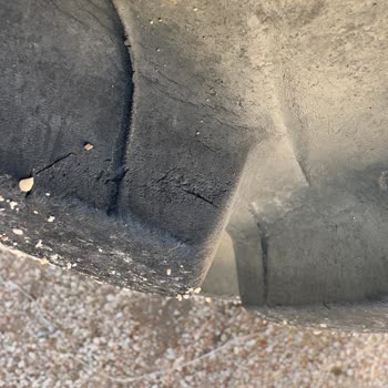 Aldığım Traktörün Lastiklerinde Fabrikasyon Hataları Ve Garanti Sorunu