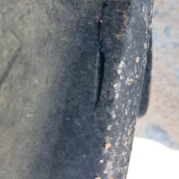 Aldığım Traktörün Lastiklerinde Fabrikasyon Hataları Ve Garanti Sorunu