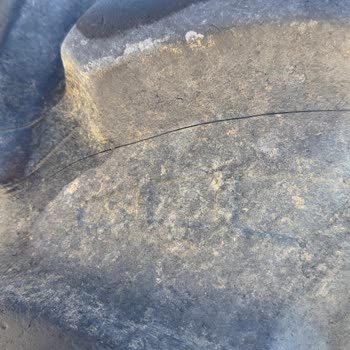 Aldığım Traktörün Lastiklerinde Fabrikasyon Hataları Ve Garanti Sorunu