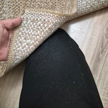 Aldığım Halı Hem Tüy Döküyor Hem De Bilgilendirme Eksikliği Yaşadım