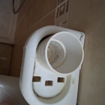 Hotels.com Refused Refund After Unhygienic Stay at Caner Hotel