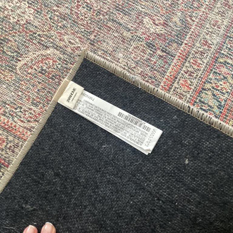 Solicito reembolso pendiente de alfombra comprada en Zara Home