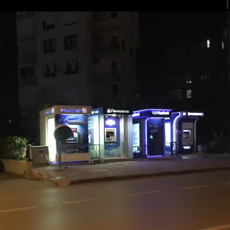 ATM'ye Yatırılan 60.000 TL Hesabıma Geçmedi, Mağduriyet Yaşıyorum