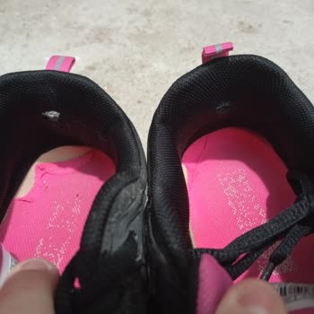 Kısa Sürede Aşınan Ayakkabı İçin Kullanıcı Hatası Denildi Mağduriyetim Giderilmiyor