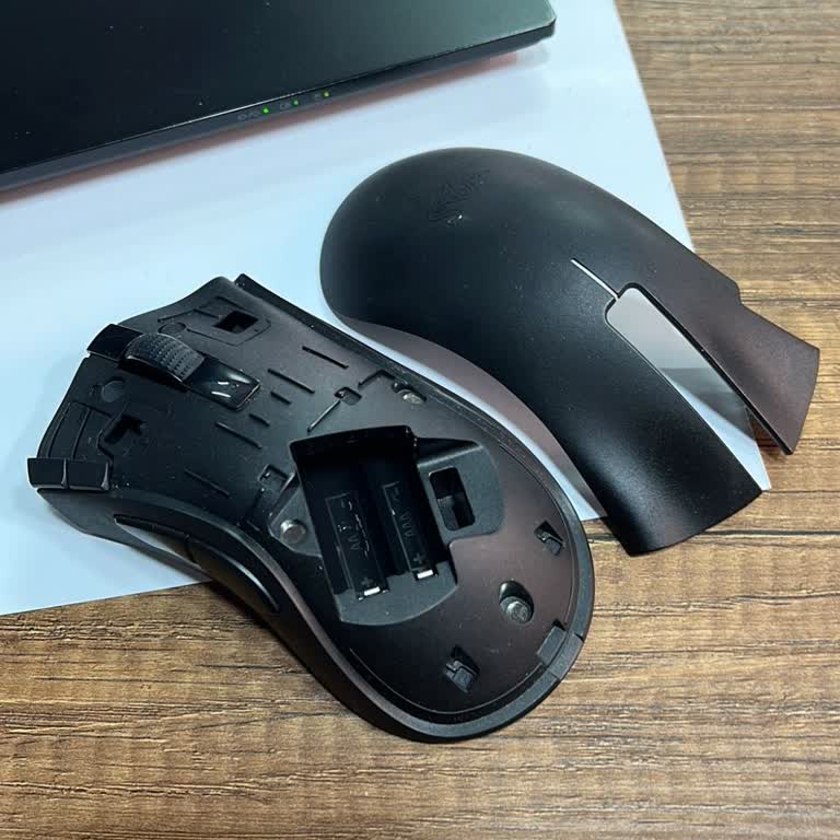 Razer Deathadder V2 Mouse Sürekli Donma Problemi Ve Çözüm Talebi