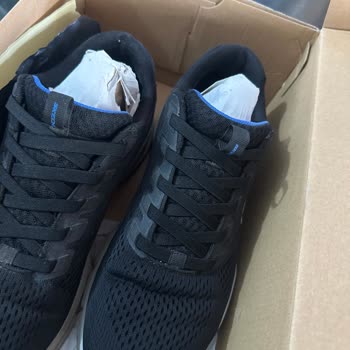 Satın Aldığım Spor Ayakkabının Kısa Sürede Hasar Görmesi Ve Müşteri Hizmetlerinden Yanıt Alamama