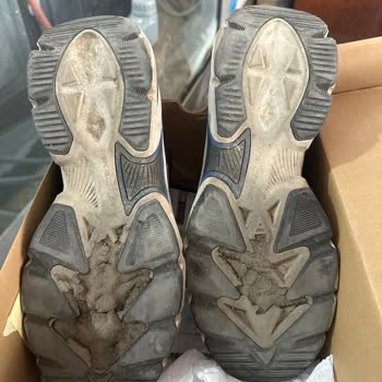 Satın Aldığım Spor Ayakkabının Kısa Sürede Hasar Görmesi Ve Müşteri Hizmetlerinden Yanıt Alamama