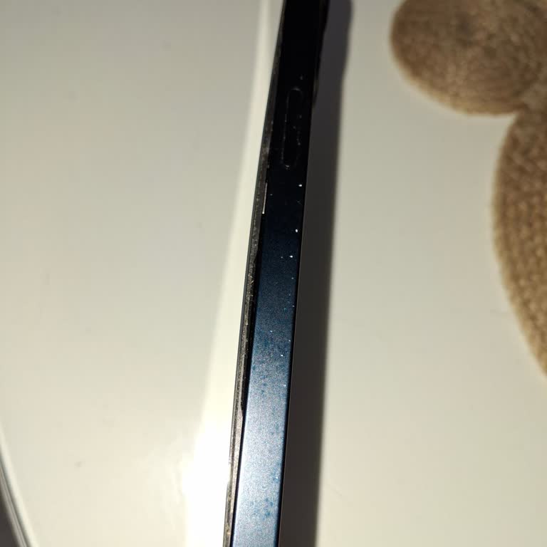 İphone 13 Batarya Şişmesi Kronik Sorununa Ücretli Onarım Mağduriyeti