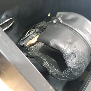 Alveus Ankastre Set Nedeniyle İki Kez Yangın Tehlikesi Yaşadık, Servis İlgisiz Kaldı