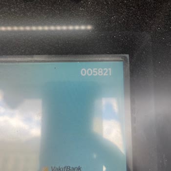 VakıfBank Orhanlı Şubesi ATM'sinin Sürekli Kirli Olmasından Şikayetçiyim