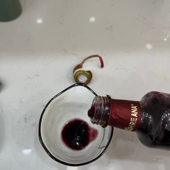 Karadut Özünde Kıvam Ve Koku Sorunu, Değişim Ve Açıklama Talebi