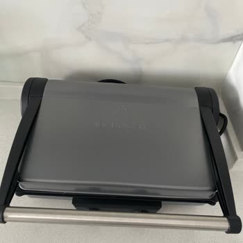 Bosch Tost Makinesinin Alt Kısmı Pişirmiyor Üst Kısmı Kızartıyor