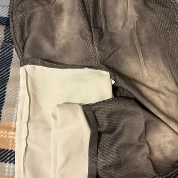 Çin’den Gelen Sahte Jean Ve Yüksek Gümrük Masrafı Mağduriyeti